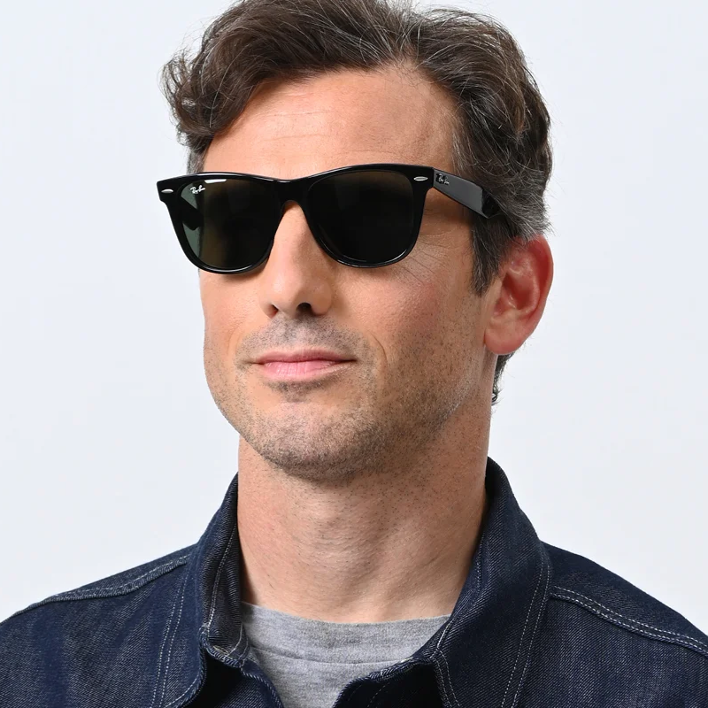 RAY-BAN WAYFARER